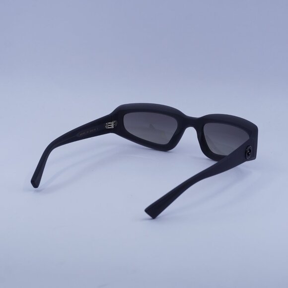 Gucci GG1787S 001 Sunglasses Dark Grey Cat Eye Frame, Grey Lenses - Picture 10 of 12
